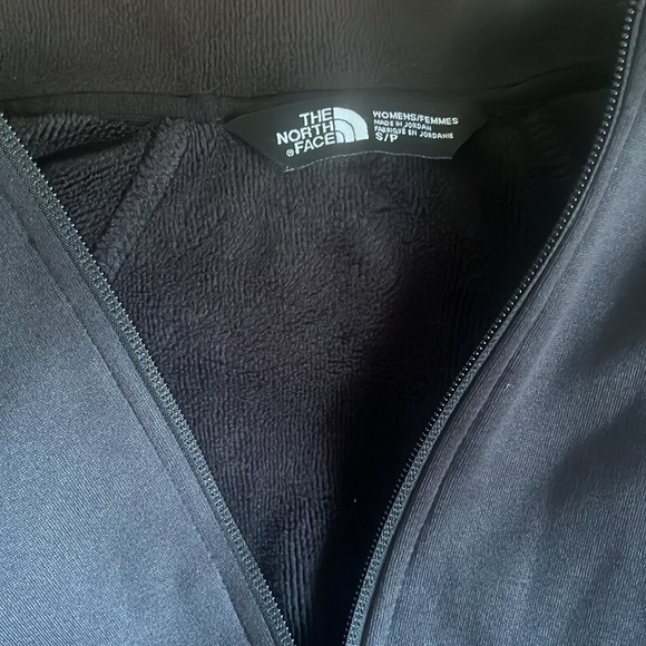 Women’s Fleece-lined North face jacket - Picture 3 of 3